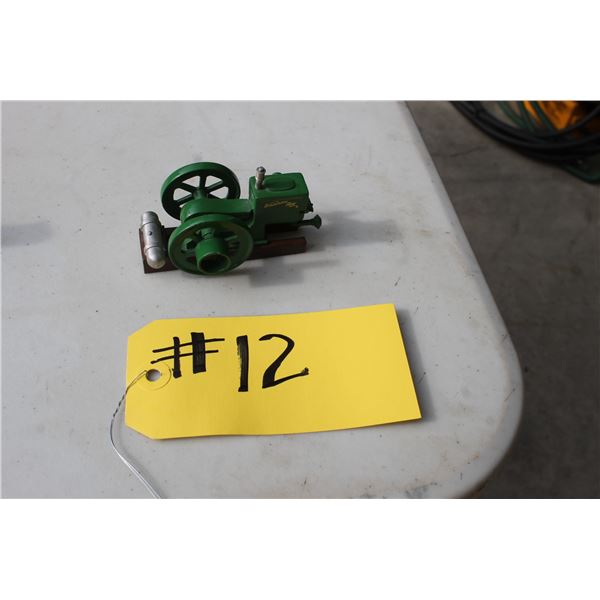 MINI WATERLOO "BOY" STATIONARY MODEL