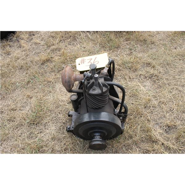 BRIGGS & STRATTON WASH MACHINE ENGINE,RUNNING,