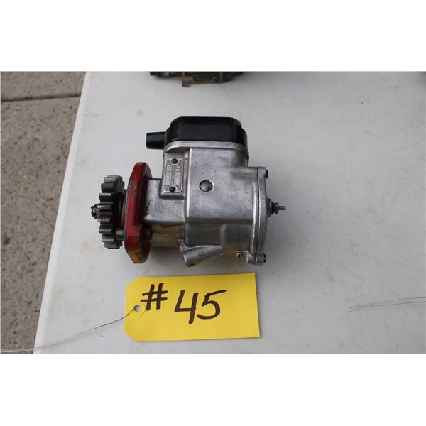 INTERNATIONAL MAGNETO43977