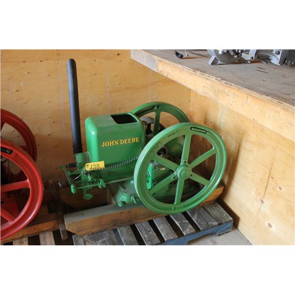 JOHN DEERE STATIONARY ENGINE - 6 HP,RUNNING,S# 346911