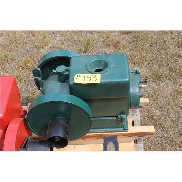 MASSEY HARRIS STATIONARY ENGINE - 2 HP,RUNNING,S# A30686