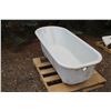 Image 1 : CLAW FOOT BATHTUB