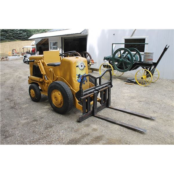 1952 Hough-HA Payloader Reconditioned, running CW Bucket and    Forks S#2A29560