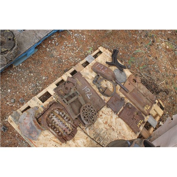 MULTIPLE CAST IRON PIECES FOR STOVES