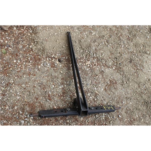 CROSS BAR FOR FERGUSON TRACTOR BALL HITCH
