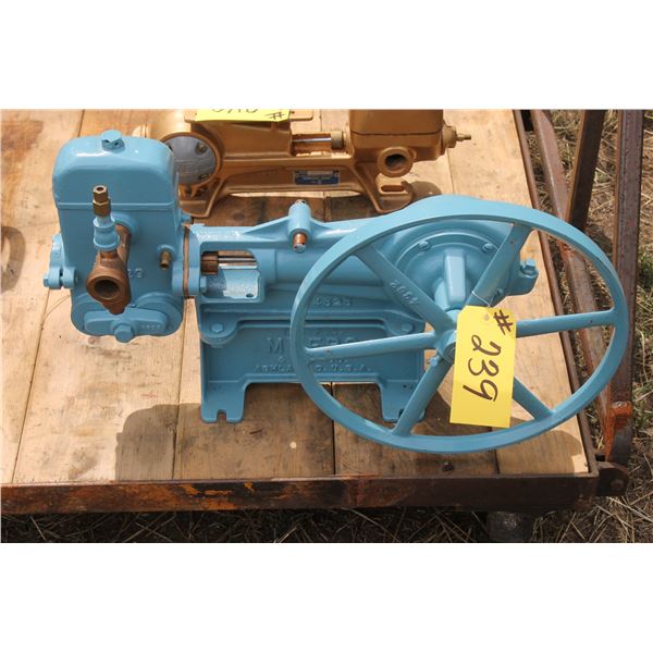 MYERS WATER PUMP - BLUE