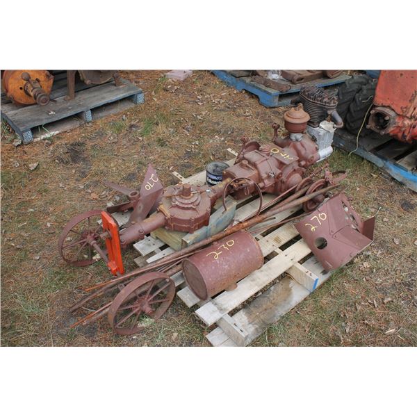 1 - GRAVELY TRACTOR, FOR REBUILD,