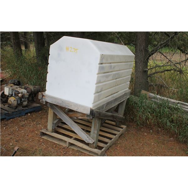 1 - PLASTIC WATER TANK