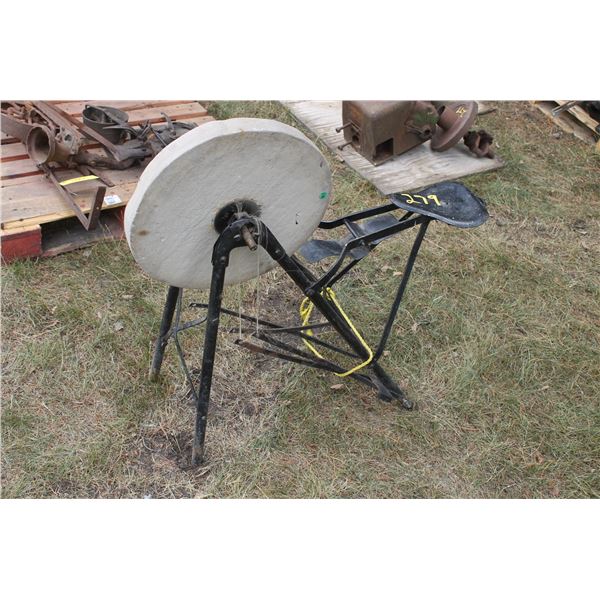 GRINDING WHEEL W/SEAT