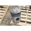 Image 1 : 1 - PISTON - 11 1/2" ACROSS X 18" HIGH