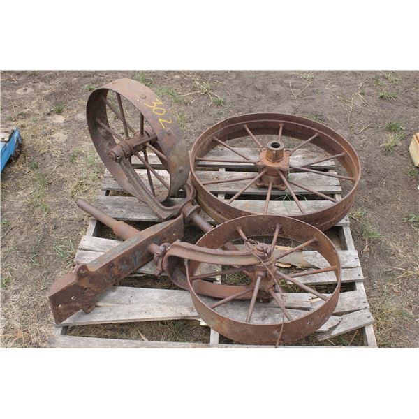 3 - LARGE SPOKED WHEELS