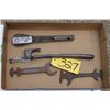 Image 1 : HUSKY RATCHET FORGED WRENCH, 2 - WRENCHES, MELLOR HAMMER BOX OPENER L3383 NO. 1