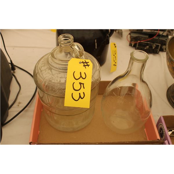 MACBICK 2000 CLEAR GLASS SCIENCE BEAKER, BRIGHT'S 1874 CLEAR JUG