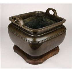 ASIAN BRONZE HIBACHI ON WOODEN BASE