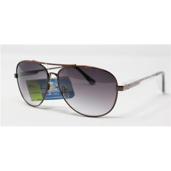 PAIR OF PANAMA JACK SUNGLASSES