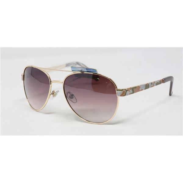 PAIR OF NEW PANAMA JACK SUNGLASSES