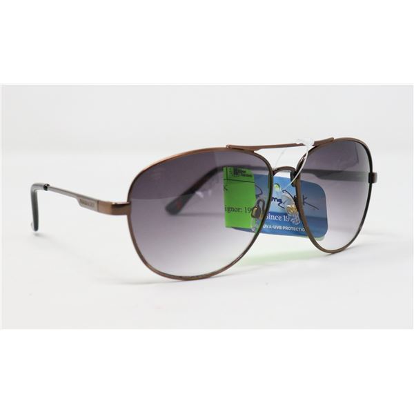 PAIR OF NEW PANAMA JACK SUNGLASSES