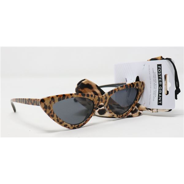PAIR OF FOSTER GRANT SUNGLASSES