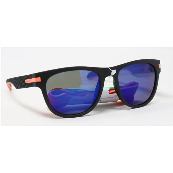PAIR OF PANAMA JACK SUNGLASSES