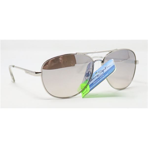 PAIR OF PANAMA JACK SUNGLASSES