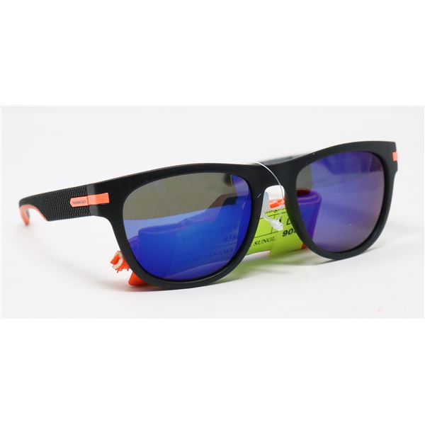 PAIR OF PANAMA JACK SUNGLASSES
