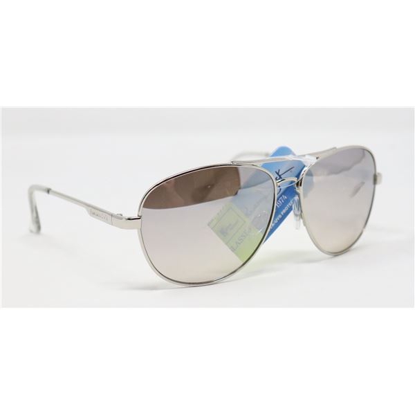 PAIR OF PANAMA JACK SUNGLASSES