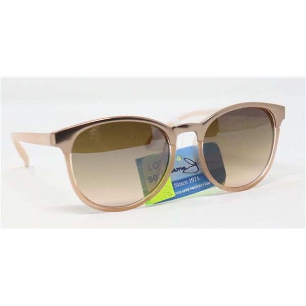 PAIR OF NEW PANAMA JACK SUNGLASSES