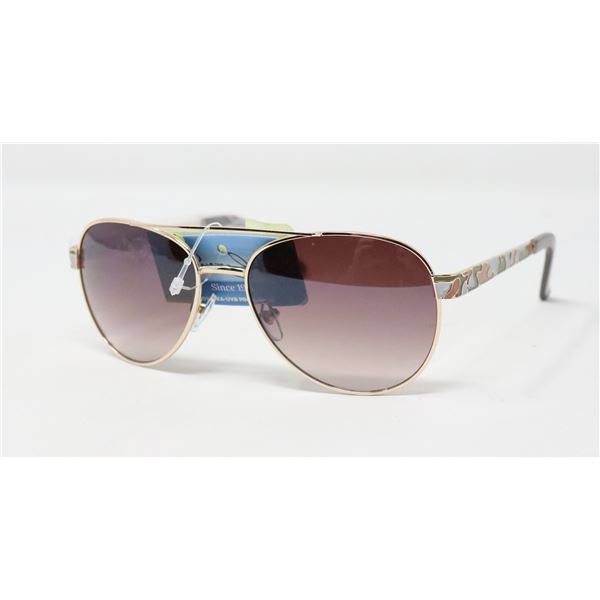 PAIR OF PANAMA JACK SUNGLASSES