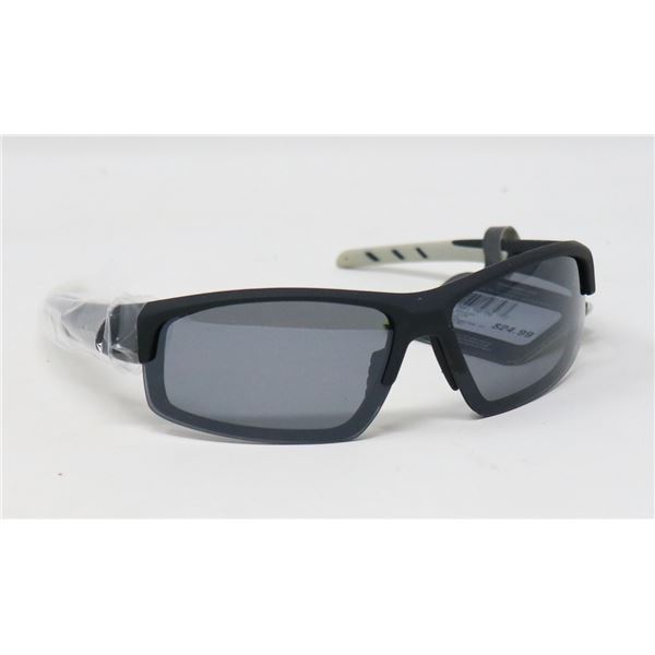PAIR OF IRONMAN FOSTER GRANT SUNGLASSES