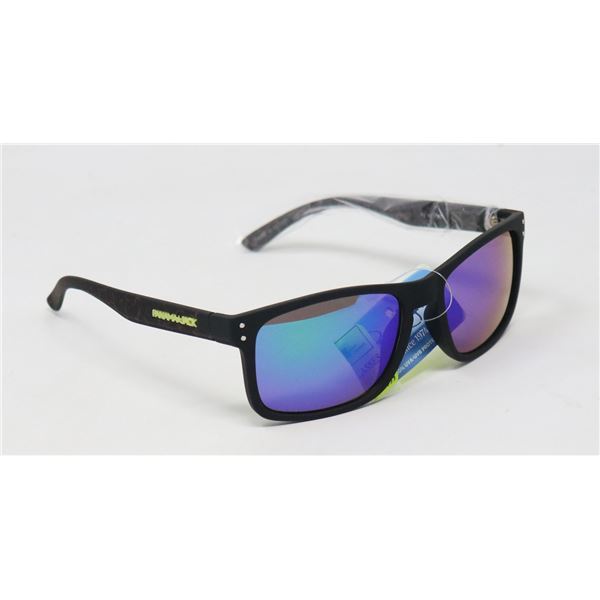 PAIR OF PANAMA JACK SUNGLASSES