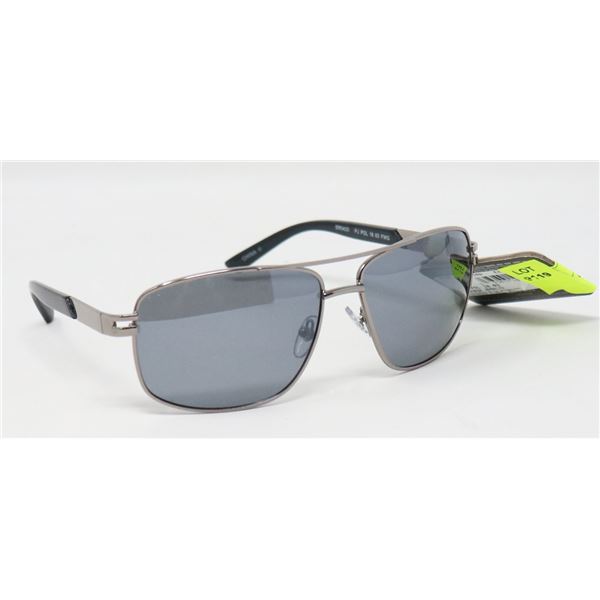 PAIR OF PANAMA JACK SUNGLASSES