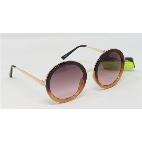 PAIR OF FOSTER  GRANT SUNGLASSES