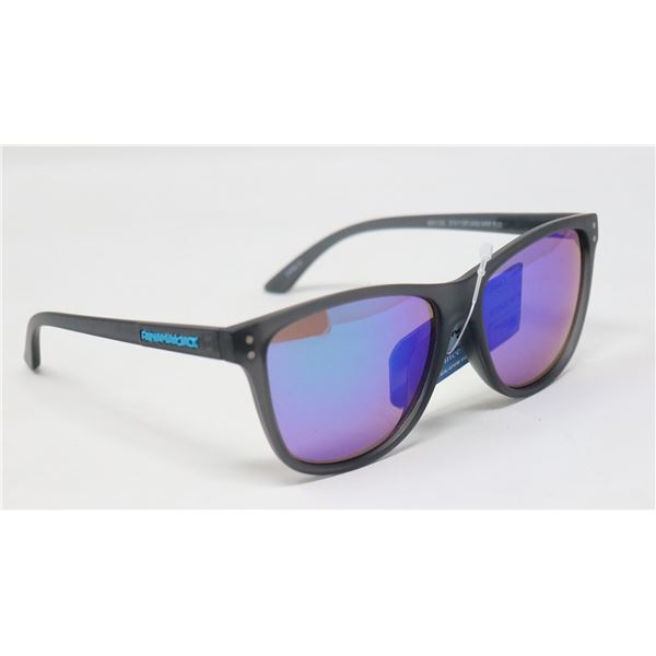 PAIR OF PANAMA JACK SUNGLASSES