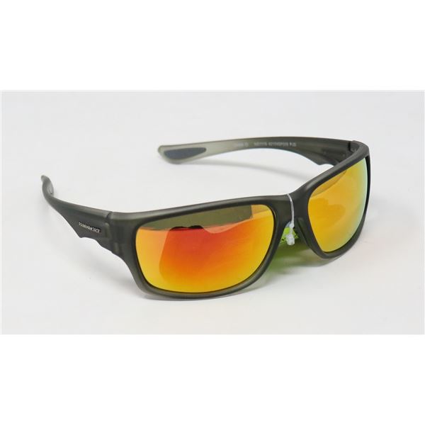 PAIR OF PANAMA JACK SUNGLASSES