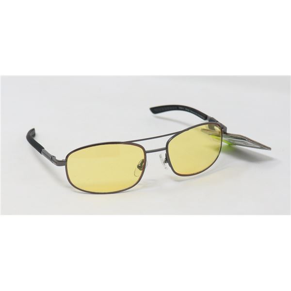 PAIR OF FOSTER GRANT NIGHT DRIVING GLASSES