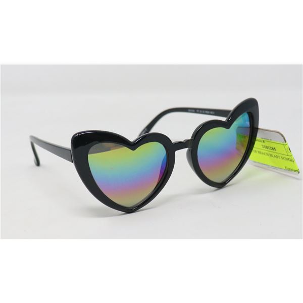 PAIR OF BEACH BLAST SUNGLASSES