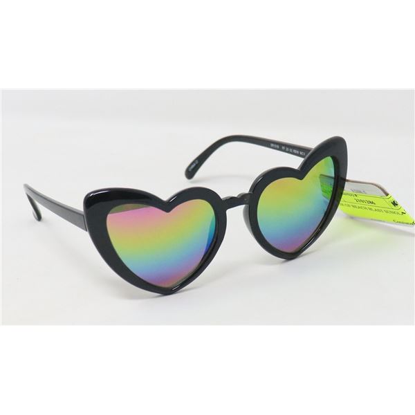 PAIR OF BEACH BLAST SUNGLASSES