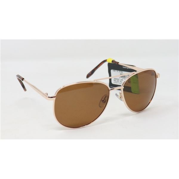 PAIR OF FOSTER GRANT SUNGLASSES