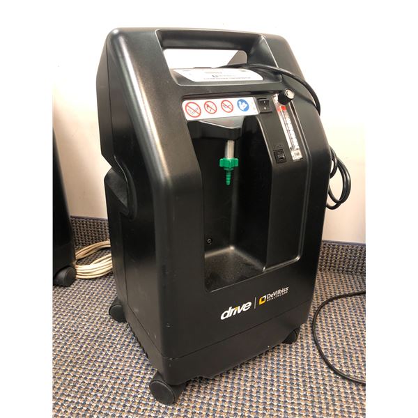 DeVilbiss Healthcare "drive" 5 litre oxygen concentrator