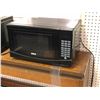 Image 1 : RCA small black microwave oven