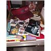 Image 2 : Shelf lot of assorted Elvis Presley memorabilia