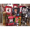 Image 1 : Group of 12 Elvis Presley collectible Christmas tree ornaments