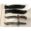 Image 2 : Two hunting/ fighting style knives w/ black leather sheath