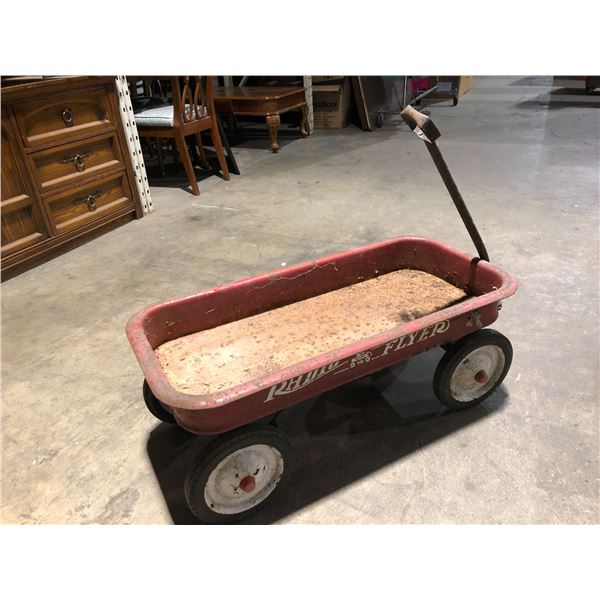 Radio flyer little red wagon