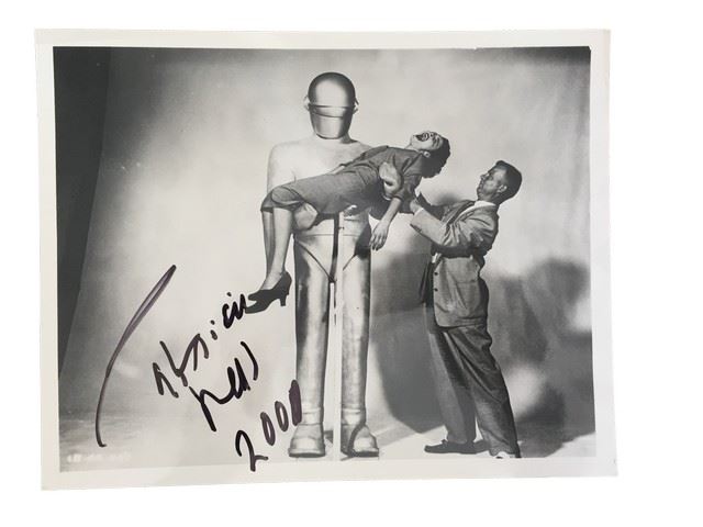 The Day The Earth Stood Still Patricia Neal Signed Photo