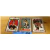 Image 1 : 3 Bobby Orr collector's hockey cards - 2 Bruins & 1 Black Hawks