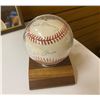 Image 3 : Hank Aaron & Eddie Murray Signed Baseball (No COA) w/ Picture Frame