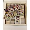 Image 1 : Lot Hockey Cards approx. 3500