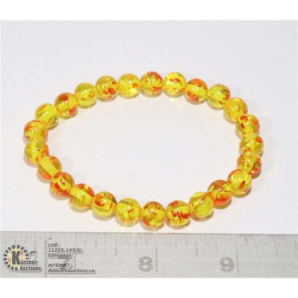 #302-RESIN BEAD BRACELET 7.5"/ 8mm