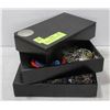 Image 1 : 3 TIER JEWELRY BOX WITH MIXED WOMENS JEWELRY